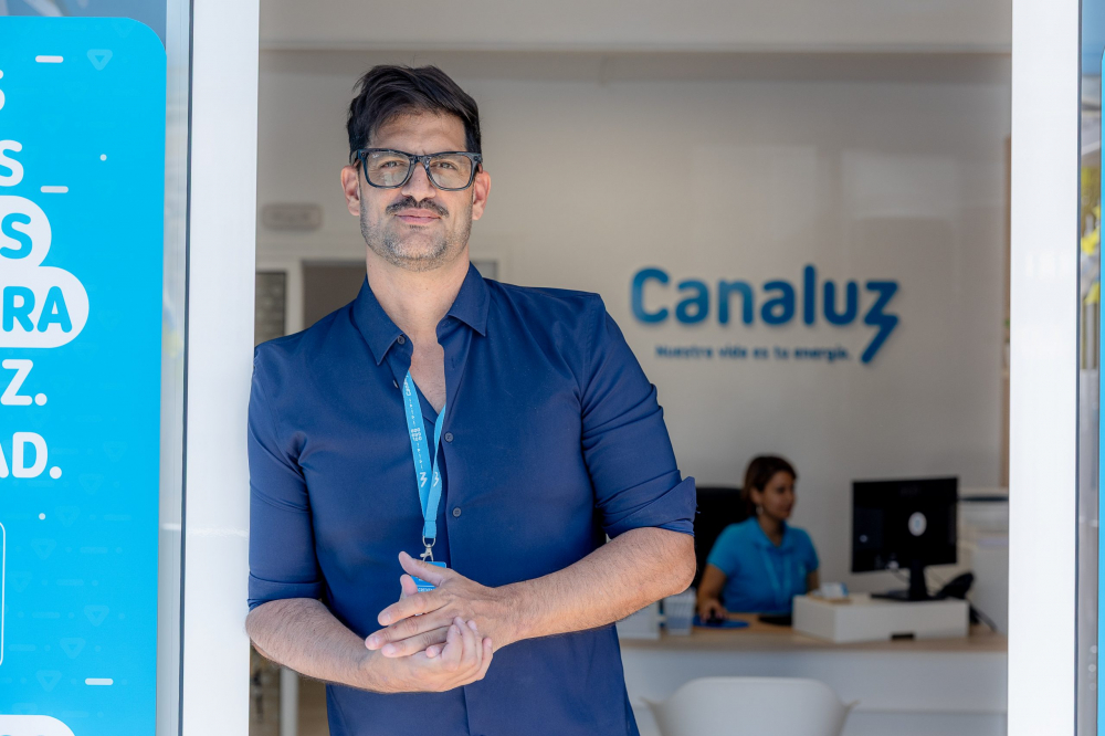 “Canaluz Vecindario es luz cercana y con identidad canaria”