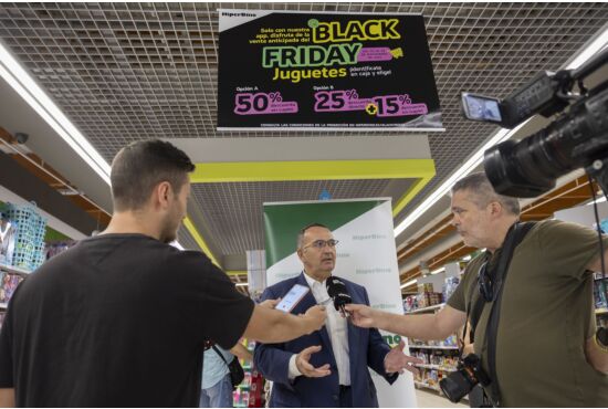 HIPERDINO TIRA LA CASA POR LA VENTANA ESTE BLACK FRIDAY CON DESCUENTOS DEL 50%