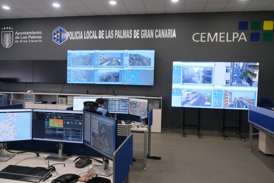 El Ayuntamiento de Las Palmas de G.C. activa la alerta por fenómenos costeros